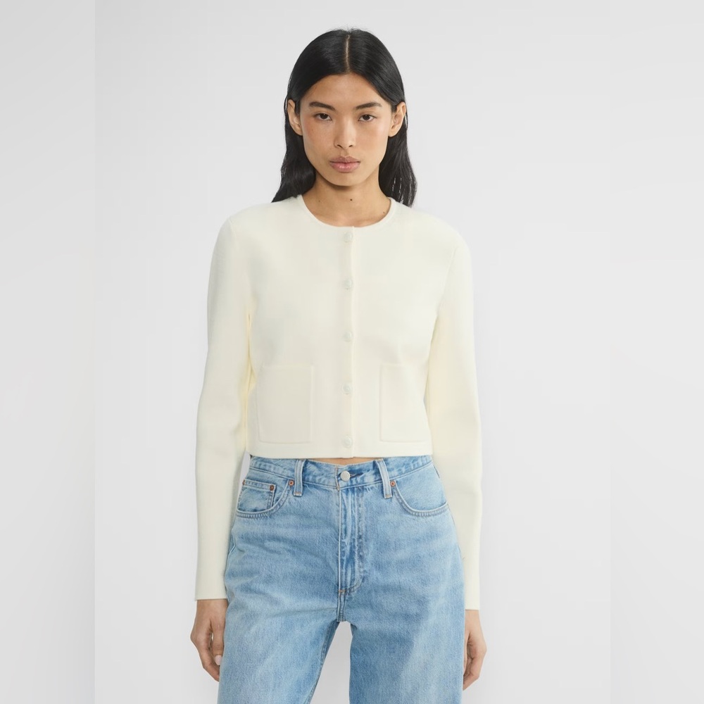 Babaton
Notable Cardigan